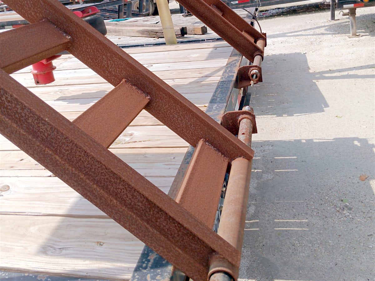 PJ Trailers USED 24'x102" Deckover Flatbed Trailer - Image 5