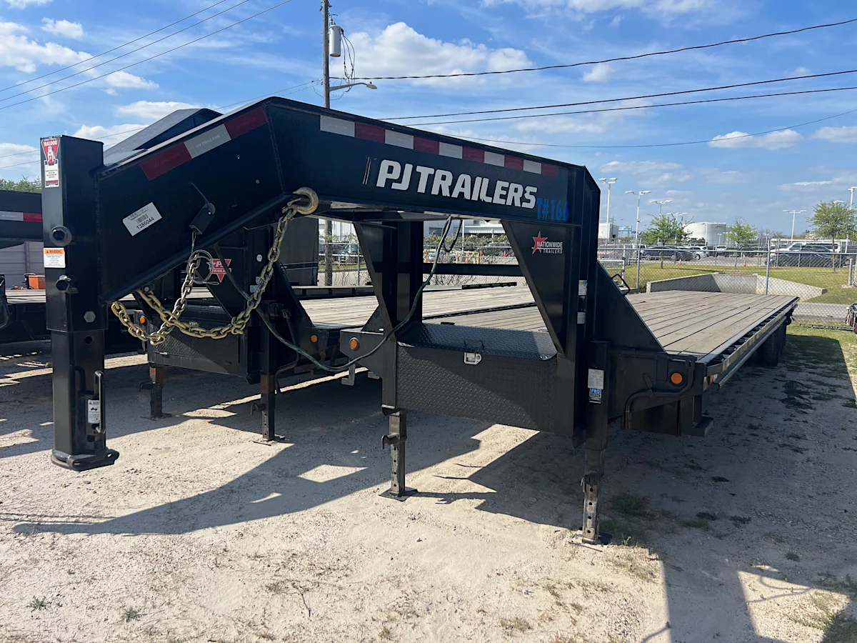 PJ Trailers USED 40'X102" Air-Ride Flatdeck w/ Duals (FD) - Stock #55757 - Image 1 of 3 PJ Trailers USED 40'X102" Air-Ride Flatdeck w/ Duals (FD) - Stock #55757 - Image 1 of 3