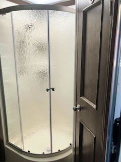 Sundowner 28' Horizon 4 Horse Trailer w/ Living Quarters (8011RS) - Stock #57898 - Image 16 of 29