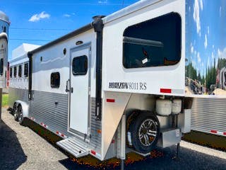 Sundowner 28' Horizon 4 Horse Trailer w/ Living Quarters (8011RS) - Stock #57898 - Image 3 of 29