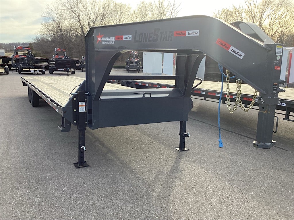 LoneStar 32'x102" Gooseneck Lo-Pro Flatbed Trailer w/ Singles (LS) - Stock #65909 - Image 2 of 4 LoneStar 32'x102" Gooseneck Lo-Pro Flatbed Trailer w/ Singles (LS) - Stock #65909 - Image 2 of 4