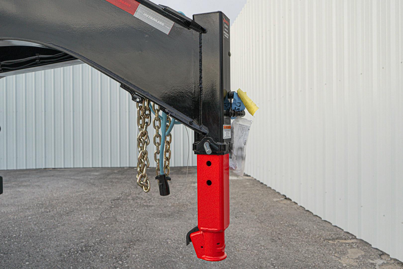 PJ Trailers 36'x102" Gooseneck Flatbed Trailer w/ Hydraulic Dovetail (LY) - Stock #67915 - Image 10 of 24