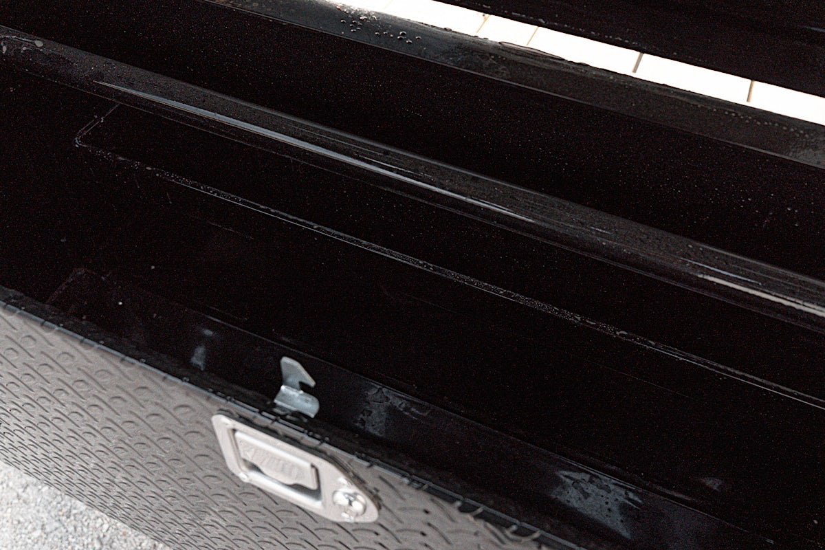 PJ Trailers 36'x102" Gooseneck Flatbed Trailer w/ Hydraulic Dovetail (LY) - Image 12