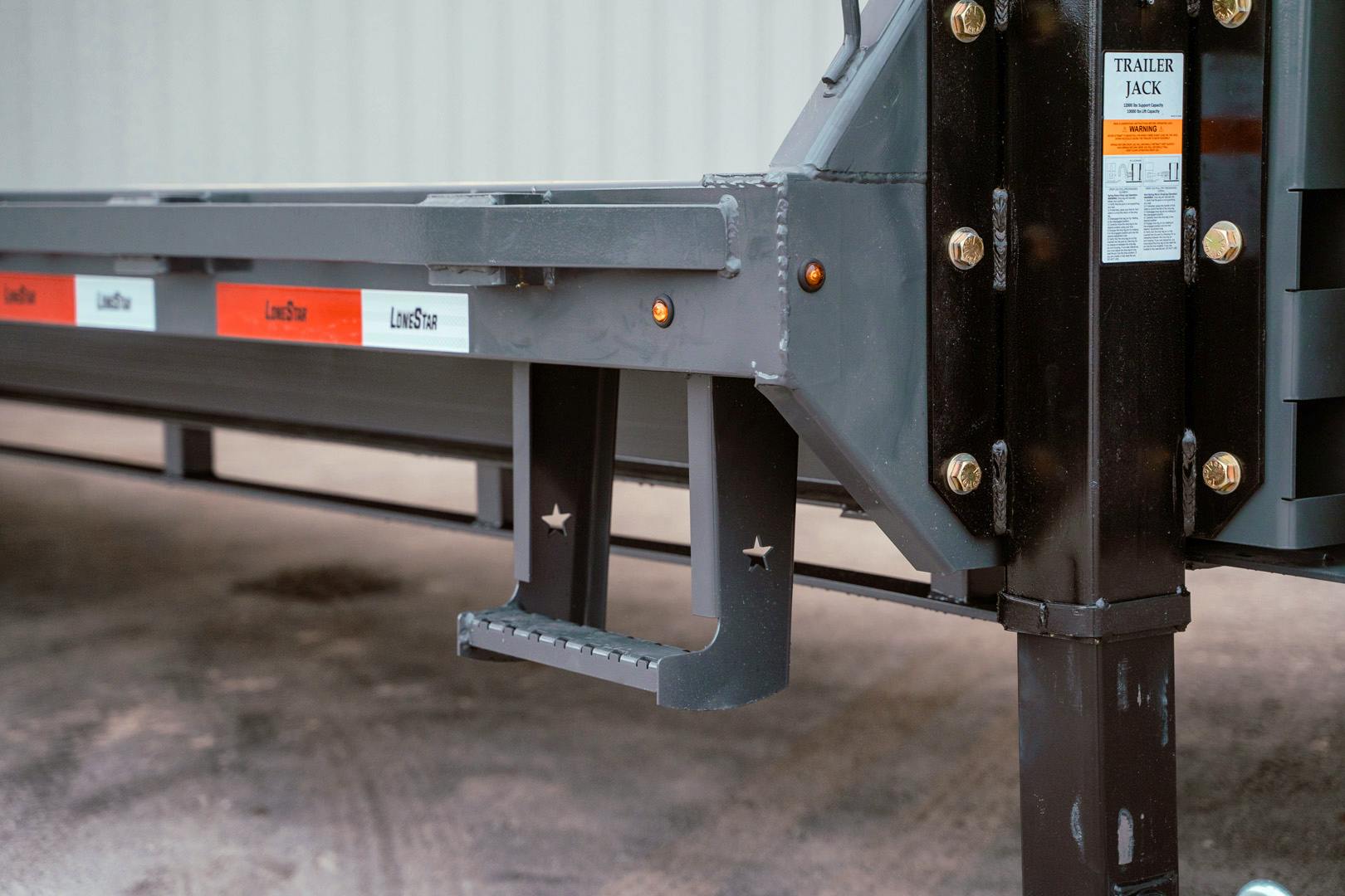 LoneStar 40'x102" Gooseneck Lo-Pro Flatbed Trailer w/ Singles (LS) - Image 4