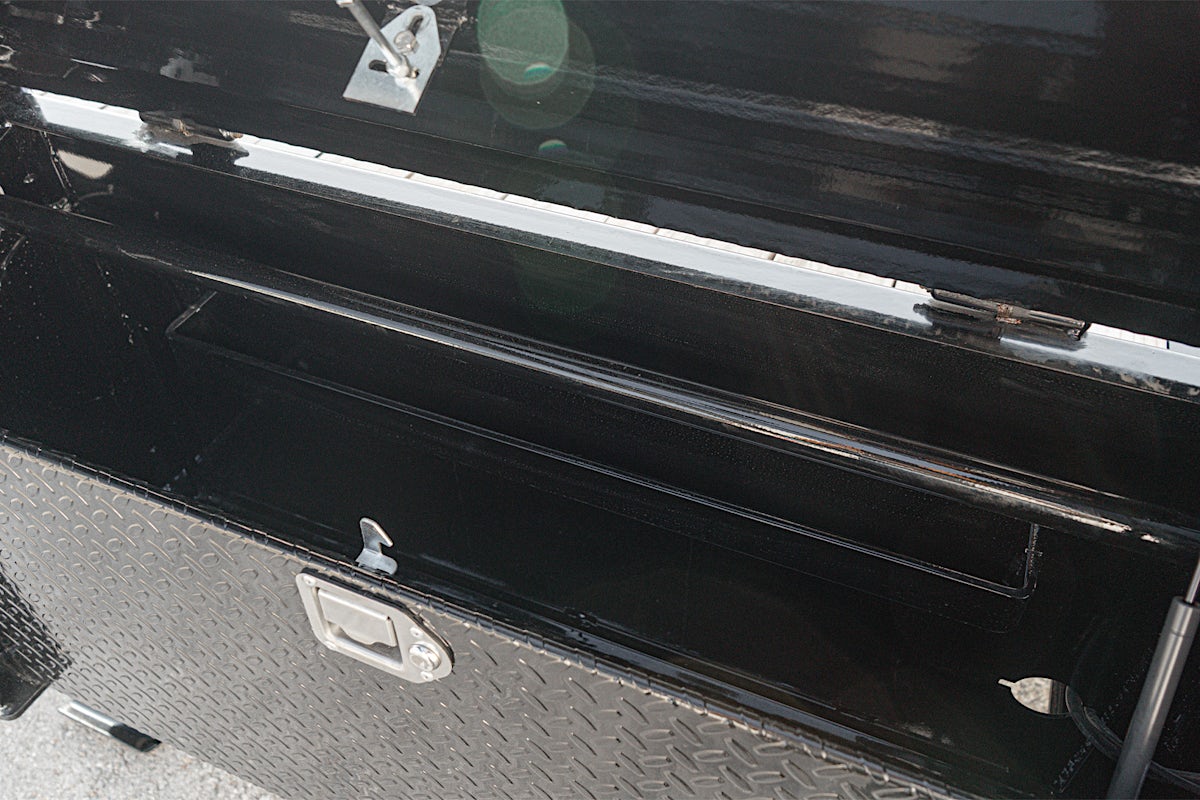 PJ Trailers 32'x102" Gooseneck Low Pro Flatbed Trailer w/ Duals (LD) - Image 12