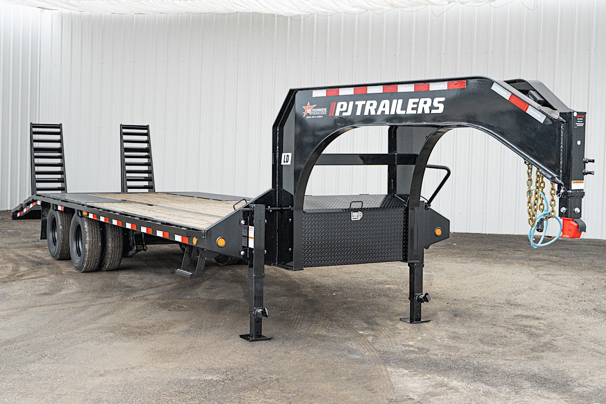 PJ Trailers 25'x102" Gooseneck Low Pro Flatbed Trailer w/ Duals (LD) - Image 4