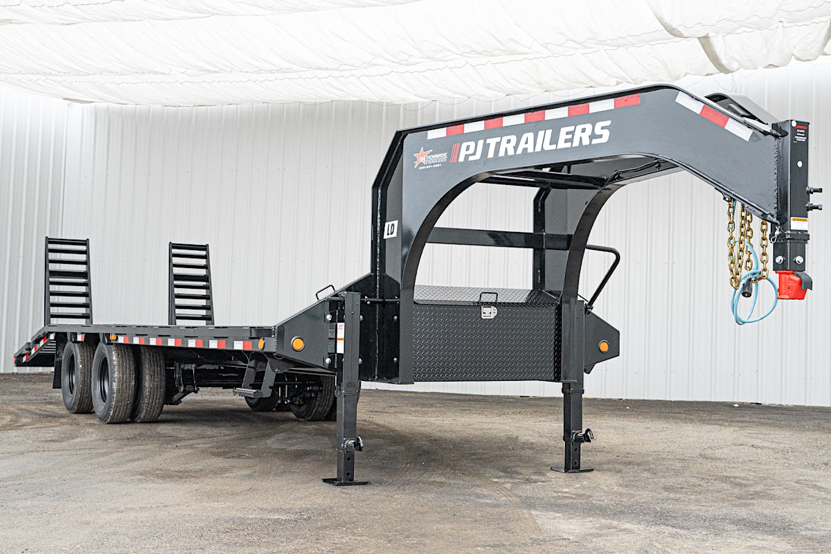 PJ Trailers 25'x102" Gooseneck Low Pro Flatbed Trailer w/ Duals (LD) - Image 6
