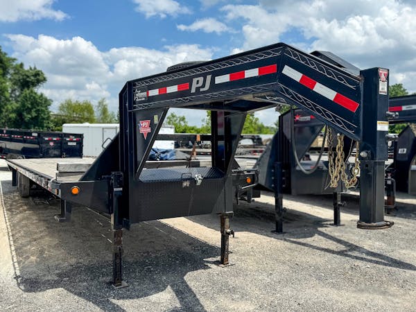 2019 PJ Trailers USED 40ftx102in Classic Gooseneck Flatbed Trailer w  Duals