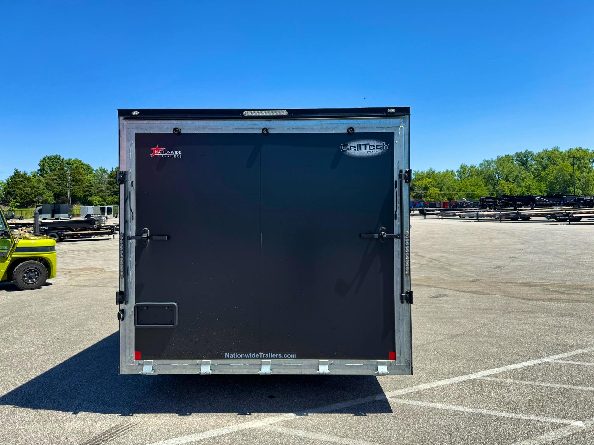 CellTech 8.5'x20' All-Steel Enclosed Cargo Trailer w/ Rear Ramp Door (C2) - Stock #70111 - Image 4 of 6