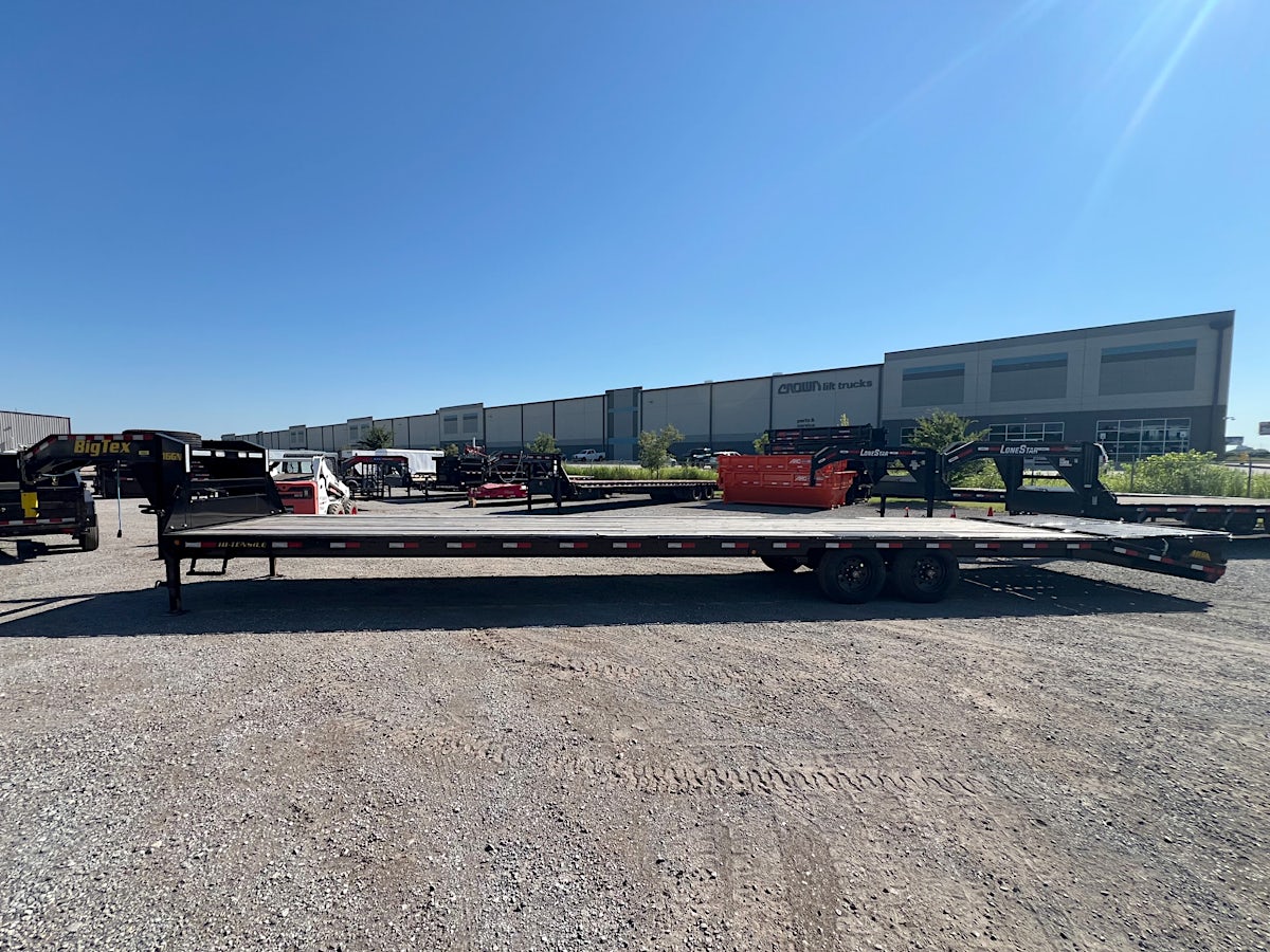 Big Tex USED 40'x102" Gooseneck Flatbed Trailer w/ 5ft Dovetail & Mega Ramps - Image 4
