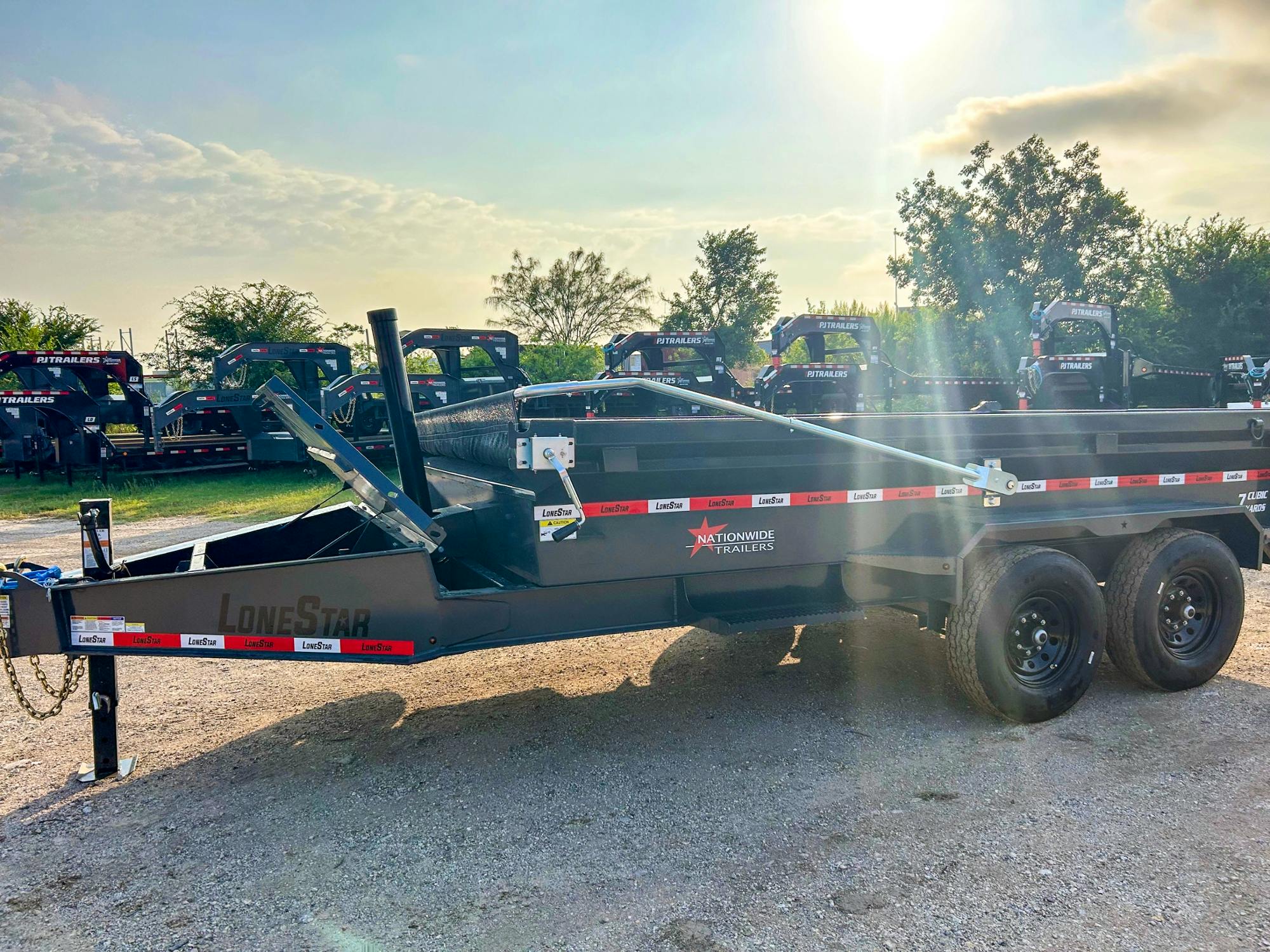 LoneStar 14'x83" Telescopic Dump Trailer w/ 2' Sides (DT) - Image 6