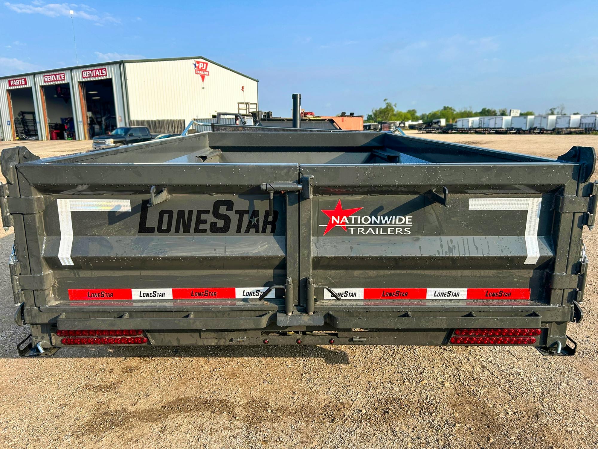 LoneStar 14'x83" Telescopic Dump Trailer w/ 2' Sides (DT) - Image 7