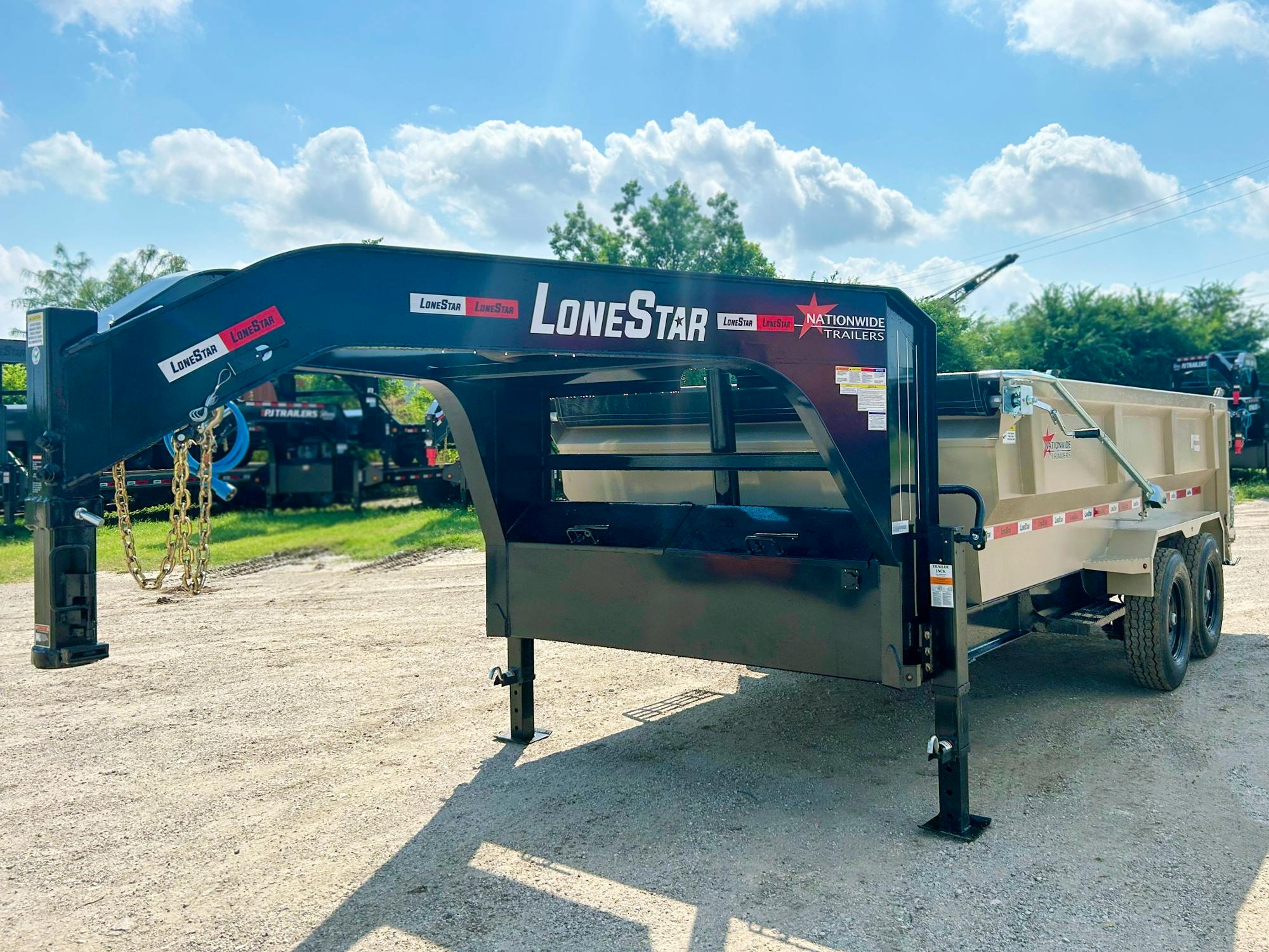 LoneStar 14'x83" Telescopic Dump Trailer w/ 3' Sides (DT) - Image 3