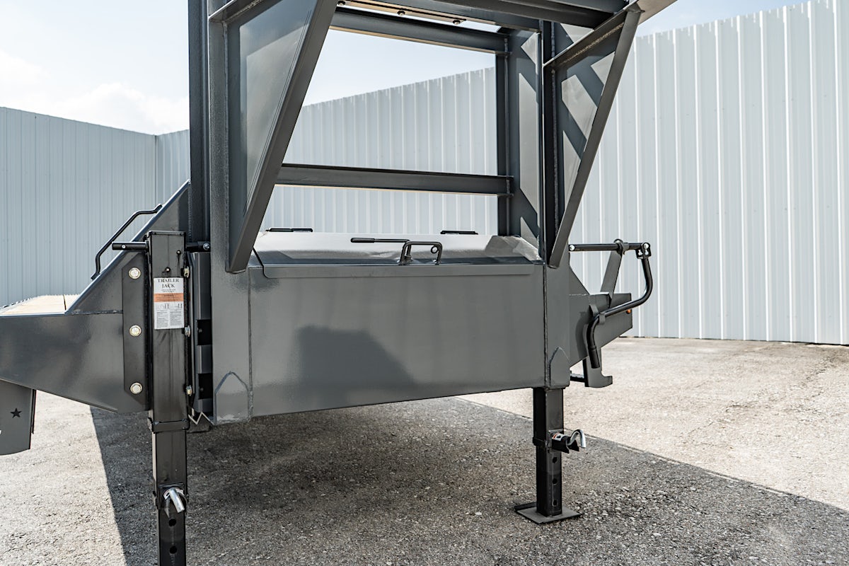 LoneStar 32'x102" Gooseneck Low Pro Flatbed Trailer w/ Duals (LD) - Image 9