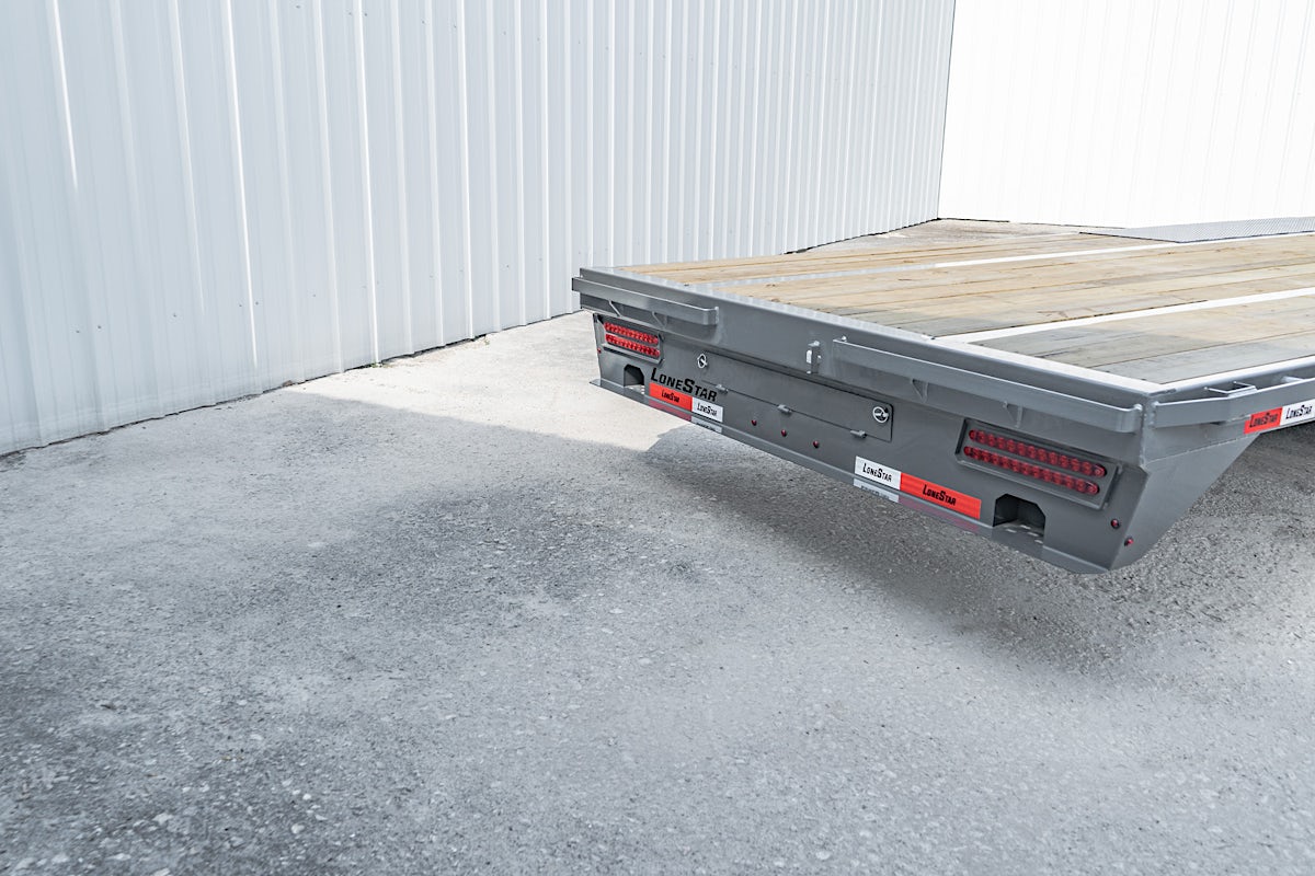 LoneStar 32'x102" Gooseneck Low Pro Flatbed Trailer w/ Duals (LD) - Image 16