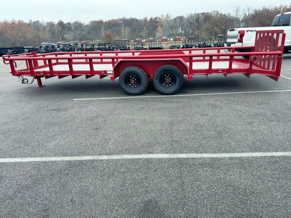 Texas Bragg 22'x83" Utility Trailer w/ 2' Dovetail & 3' Gate (U2) - Image 5