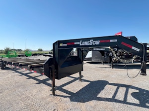 LoneStar USED 40'x96' Gooseneck Pipehauler Trailer