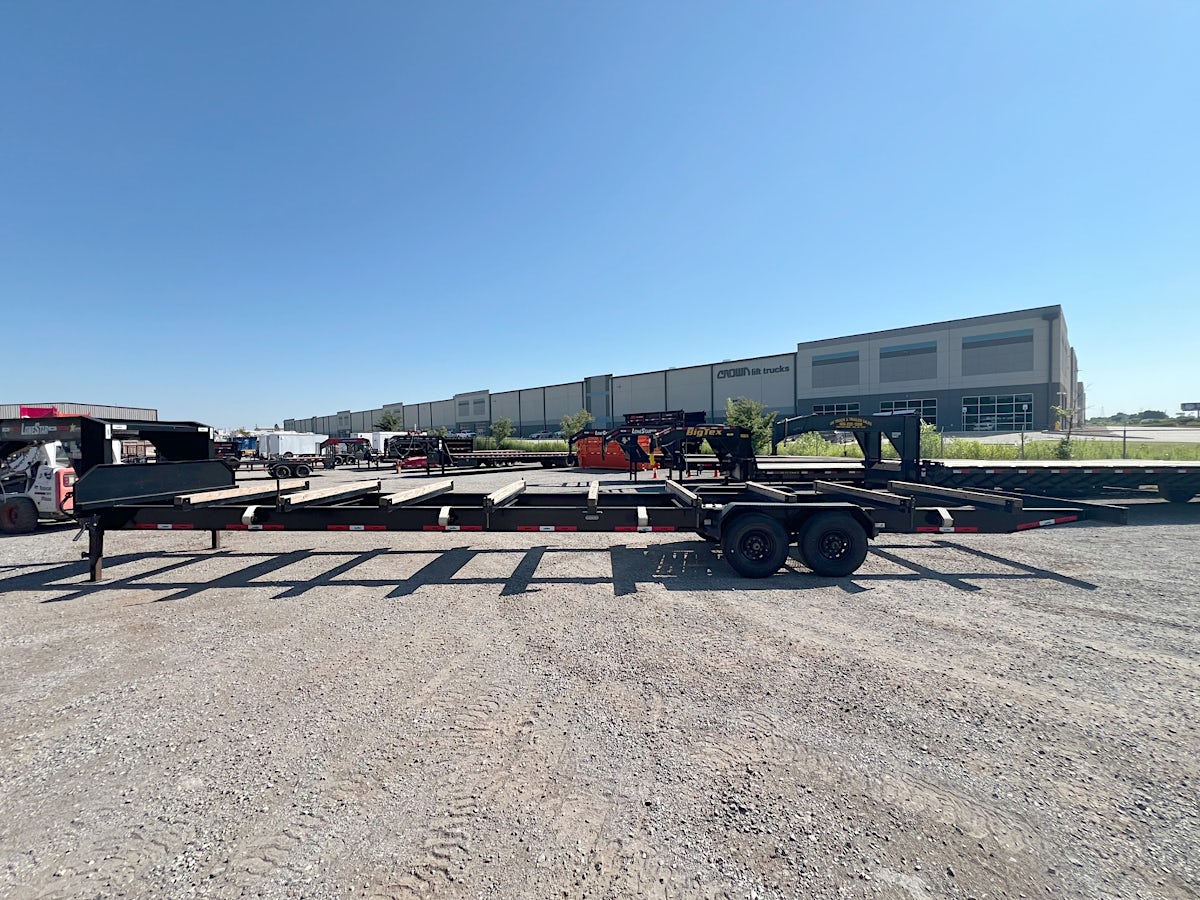 LoneStar USED 40'x96' Gooseneck Pipehauler Trailer - Image 3