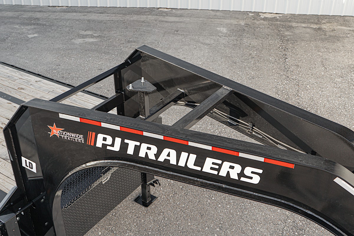 PJ Trailers 32'x102" Gooseneck Low Pro Flatbed Trailer w/ Duals (LD) - Image 8