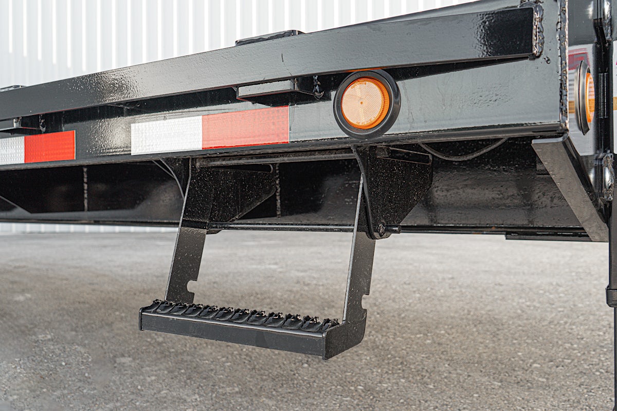 PJ Trailers 32'x102" Gooseneck Low Pro Flatbed Trailer w/ Duals (LD) - Image 14