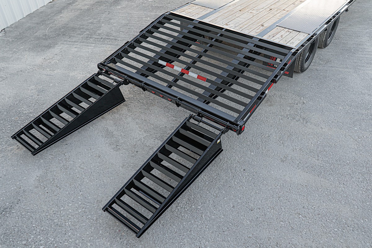 PJ Trailers 32'x102" Gooseneck Low Pro Flatbed Trailer w/ Duals (LD) - Image 20