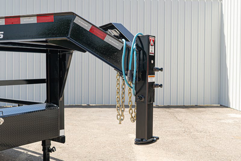 PJ Trailers 24ftx83in Gooseneck Angle Pipetop Equipment Trailer  P8