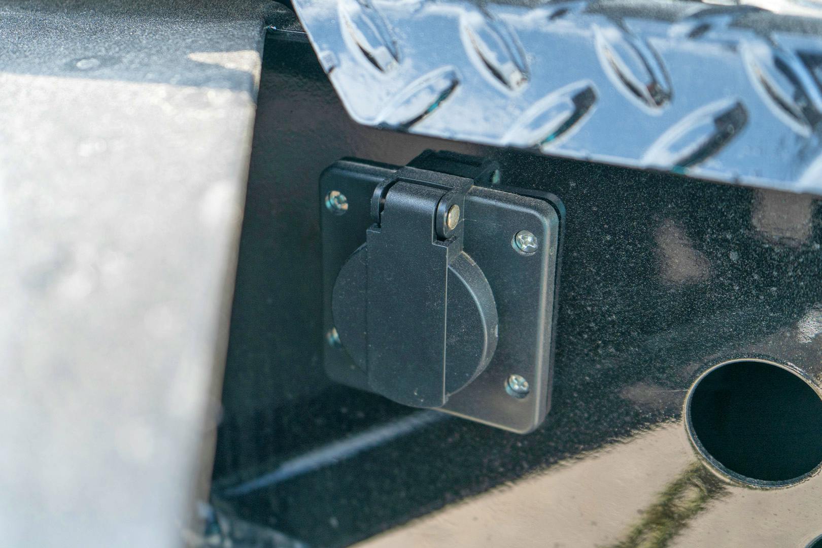 PJ Trailers 14'x83" Voyager Dump Trailer w/ 2' Sides (DV) - Image 11