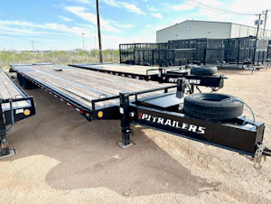PJ Trailers USED 40'x102" 30K Pintle Deckover Trailer w/ EOH