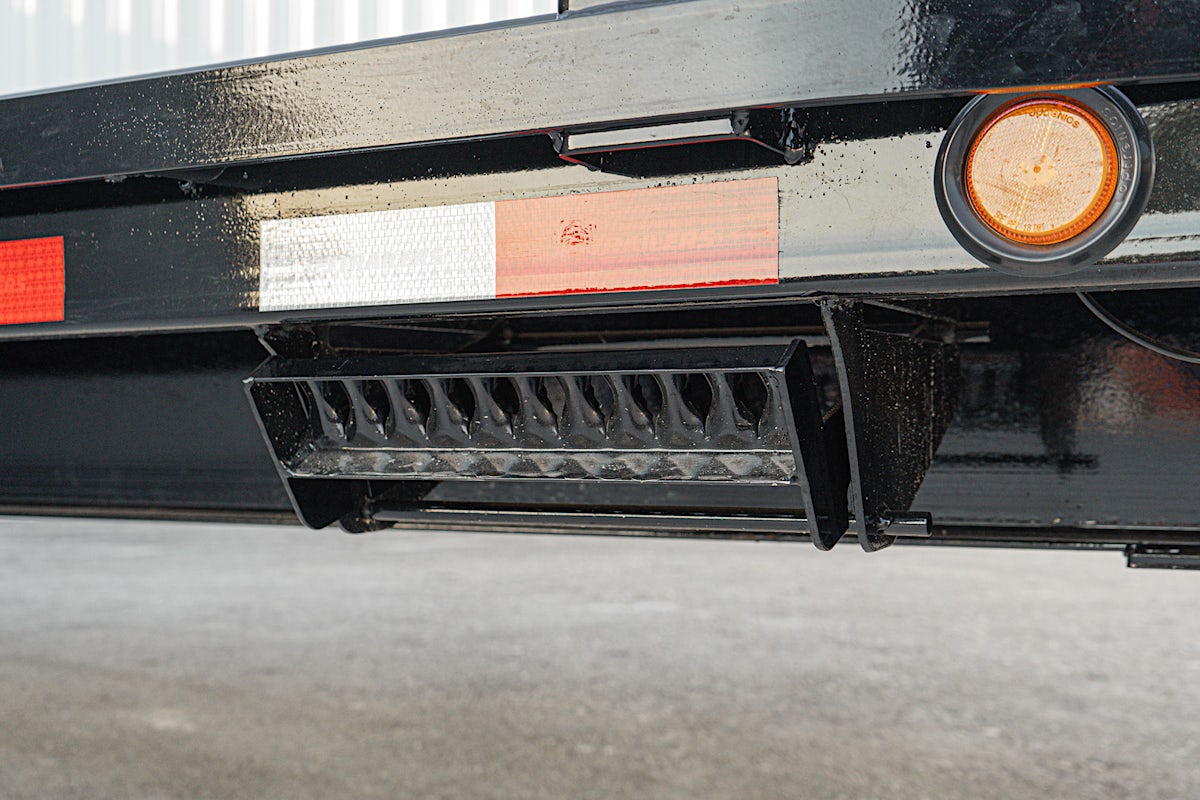 PJ Trailers 25'x102" Gooseneck Low Pro Flatbed Trailer w/ Singles (LS) - Image 16