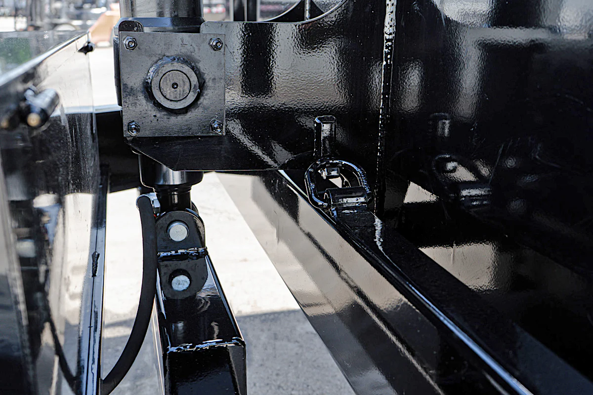 PJ Trailers 14'x83" Telescopic Dump Trailer w/ 2' Sides (DT) - Stock #73328 - Image 7 of 12 PJ Trailers 14'x83" Telescopic Dump Trailer w/ 2' Sides (DT) - Stock #73328 - Image 7 of 12