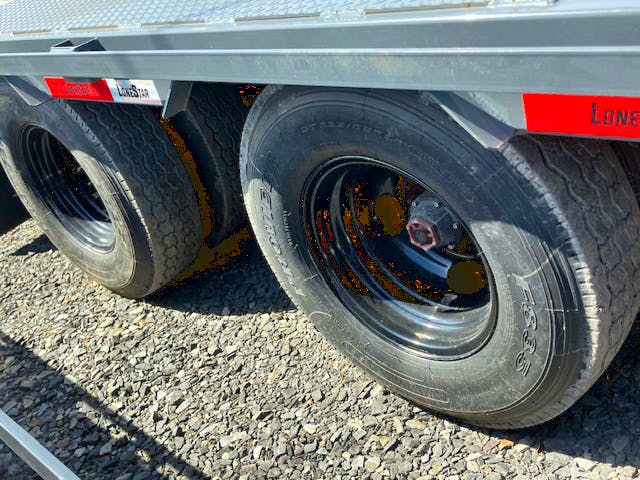 LoneStar 40'x102" Flatbed Trailer w/ Duals - Stock #73435 - Image 4 of 5