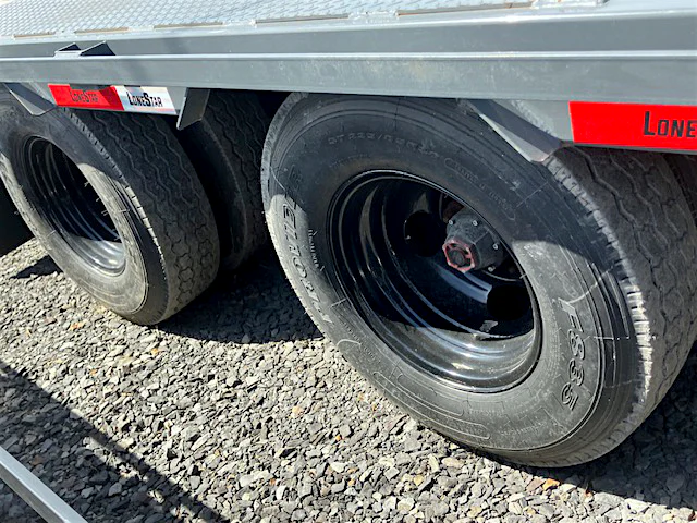 LoneStar 40'x102" Flatbed Trailer w/ Duals - Stock #73435 - Image 4 of 5 LoneStar 40'x102" Flatbed Trailer w/ Duals - Stock #73435 - Image 4 of 5