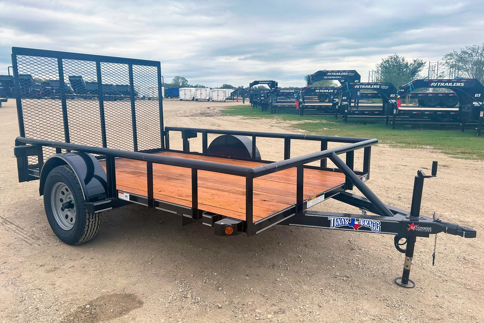Stock 74515 Texas Bragg 10ftx77in Utility Trailer w 4ft Gate U1