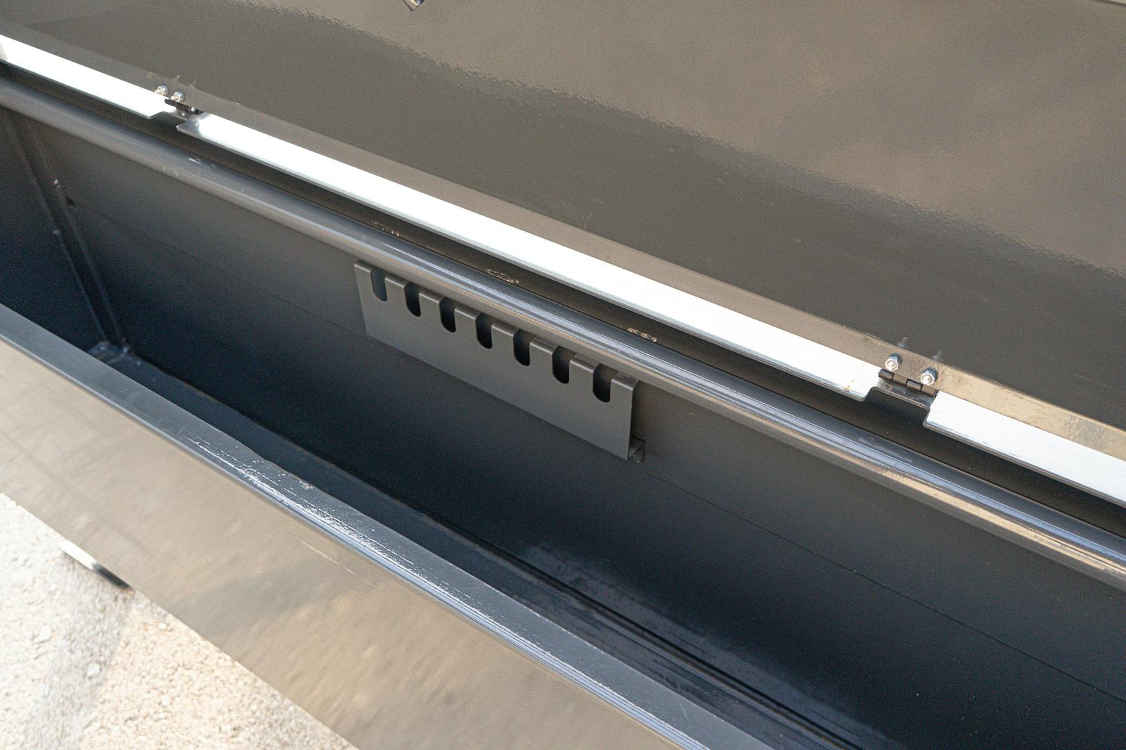 LoneStar 40'x102" Gooseneck Lo-Pro Flatbed Trailer w/ Singles (LS) - Image 9