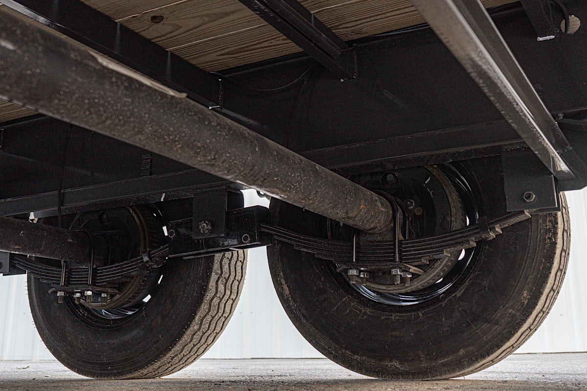 LoneStar 40'x102" Gooseneck Lo-Pro Flatbed Trailer w/ Singles (LS) - Image 12