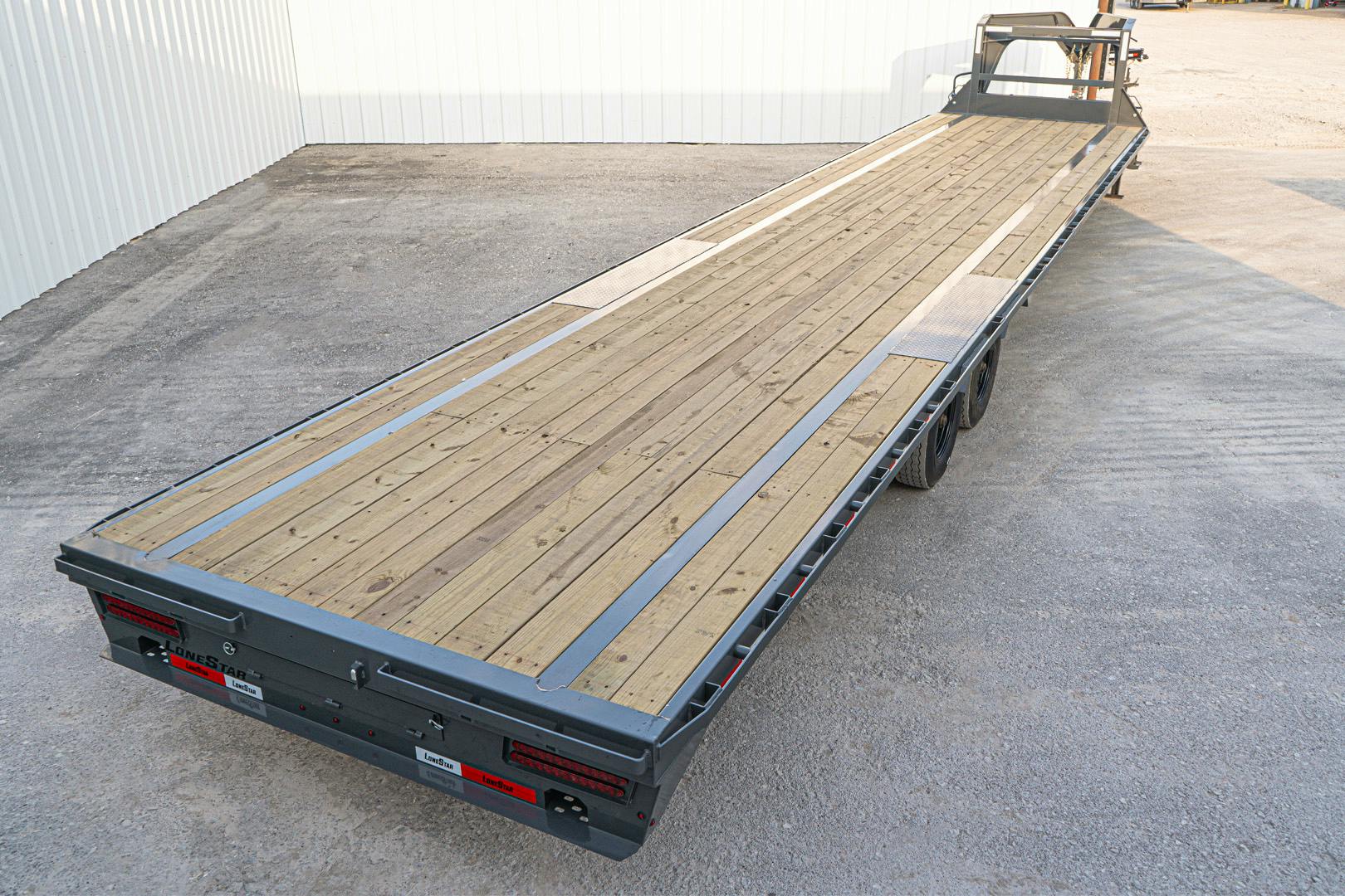 LoneStar 40'x102" Gooseneck Lo-Pro Flatbed Trailer w/ Singles (LS) - Image 14