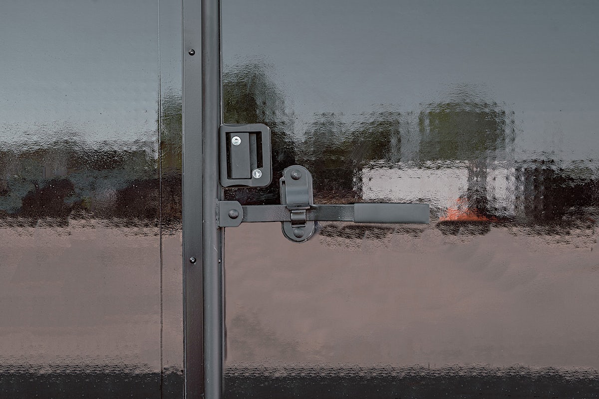 CellTech 8.5'x24' All-Steel Enclosed Cargo Trailer w/ Rear Barn Doors (C2) - Image 5