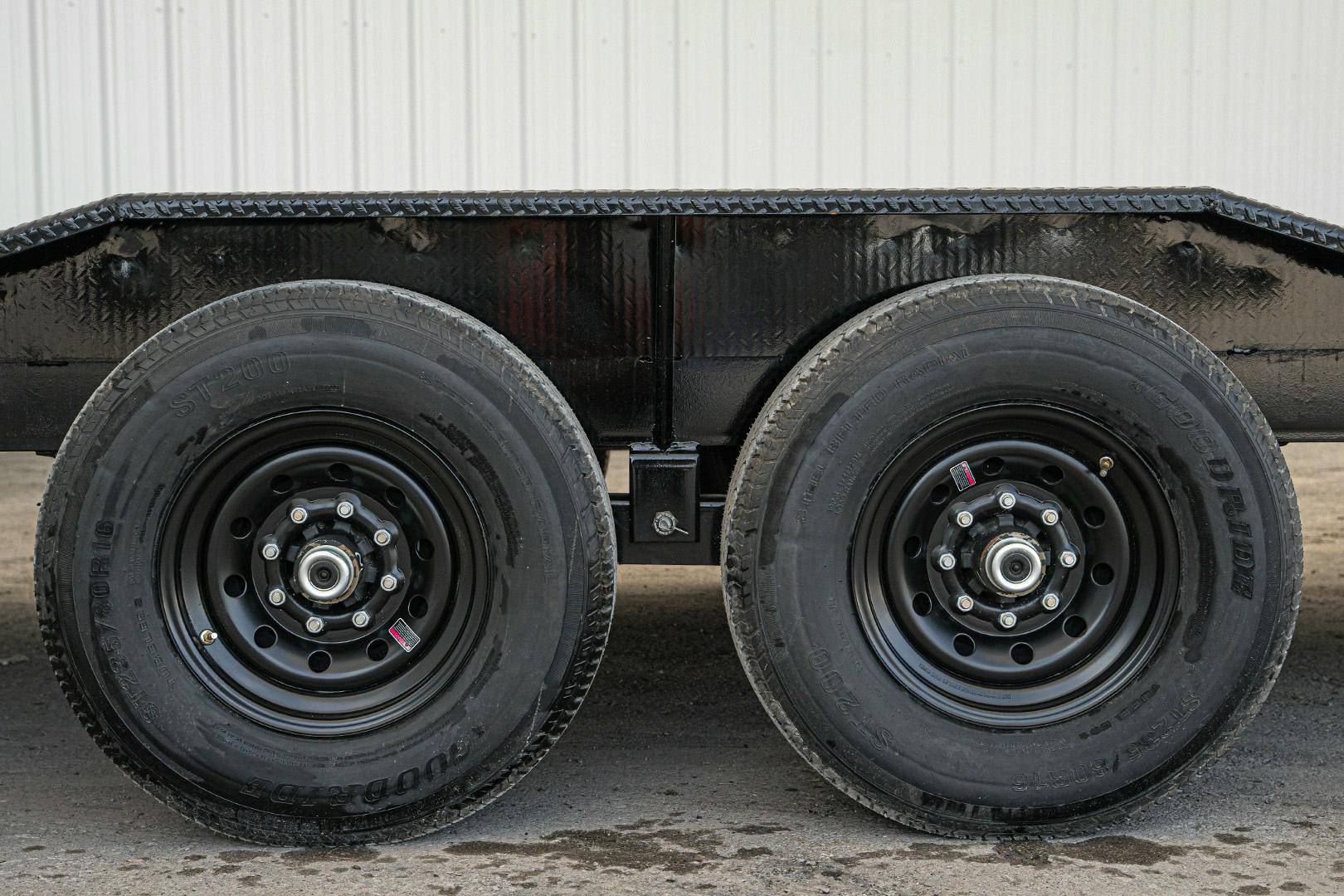 PJ Trailers 24'x102" GN 6" Channel Super-Wide Equipment Trailer (B6) - Image 8