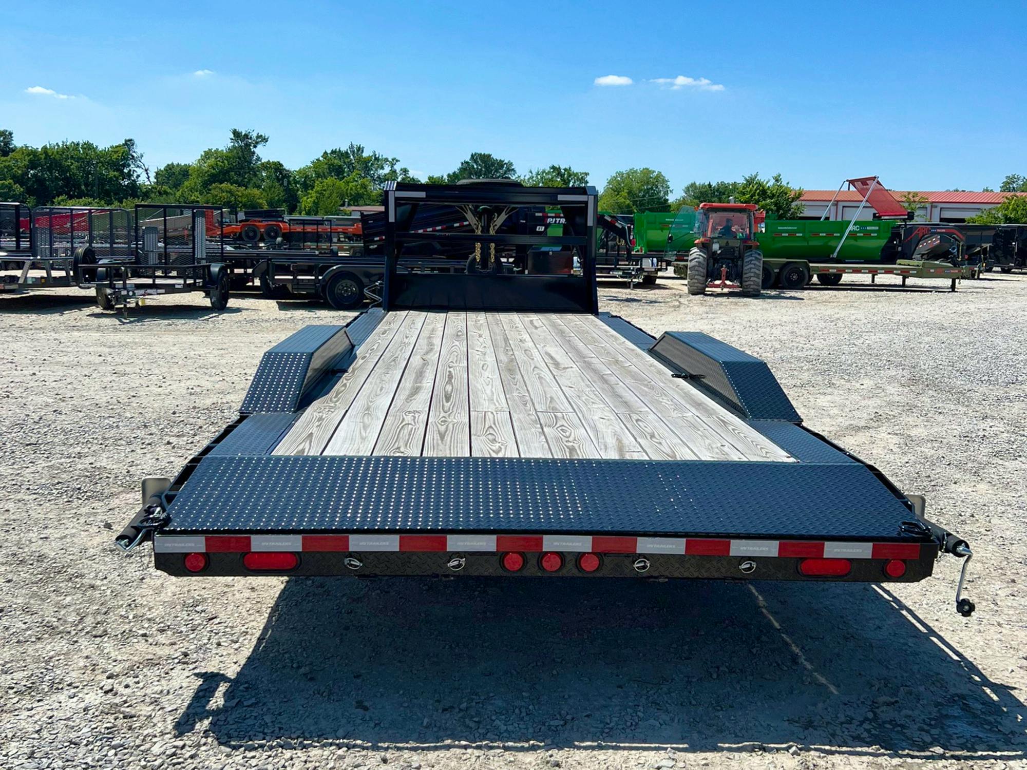 PJ Trailers 24'x102" GN 6" Channel Super-Wide Equipment Trailer (B6) - Stock #77556 - Image 5 of 5