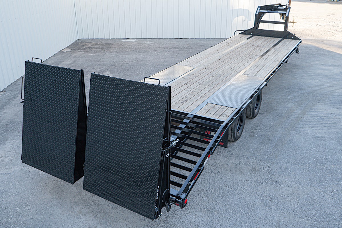PJ Trailers 32'x102" Gooseneck Low Pro Flatbed Trailer w/ Duals (LD) - Image 24