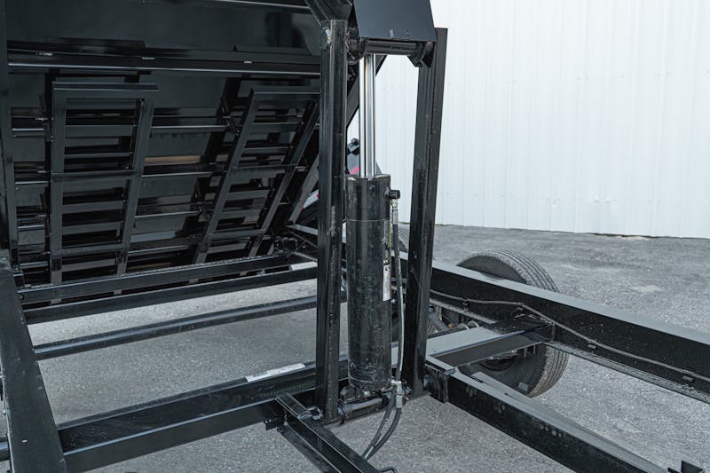 PJ Trailers 16ftx83in Gooseneck Low Pro Dump Trailer w  2ft Sides  DL