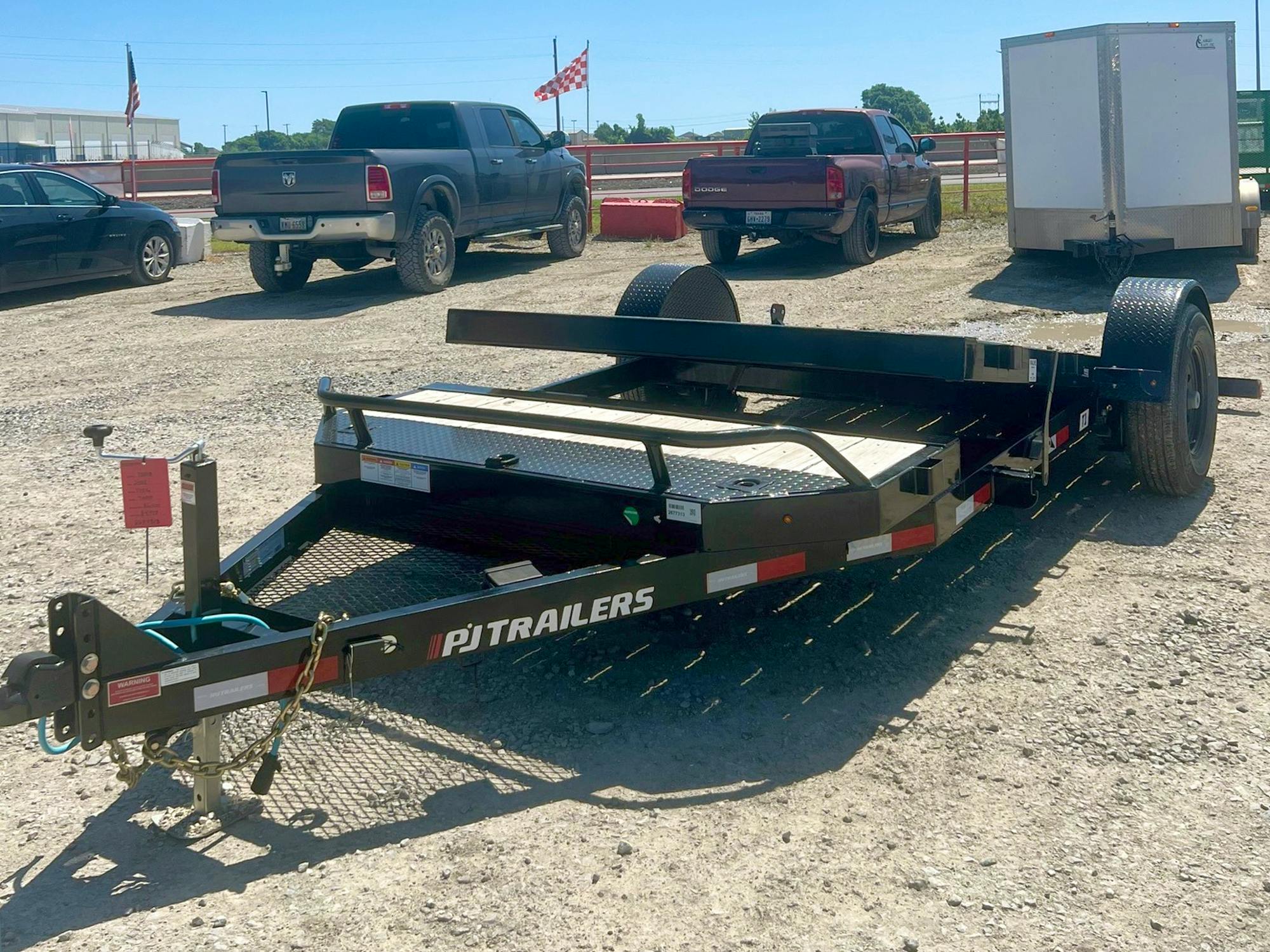 PJ Trailers 16'x81" Single Axle Hydraulic Gravity Tilt Trailer (T1) - Stock #78228 - Image 6 of 7