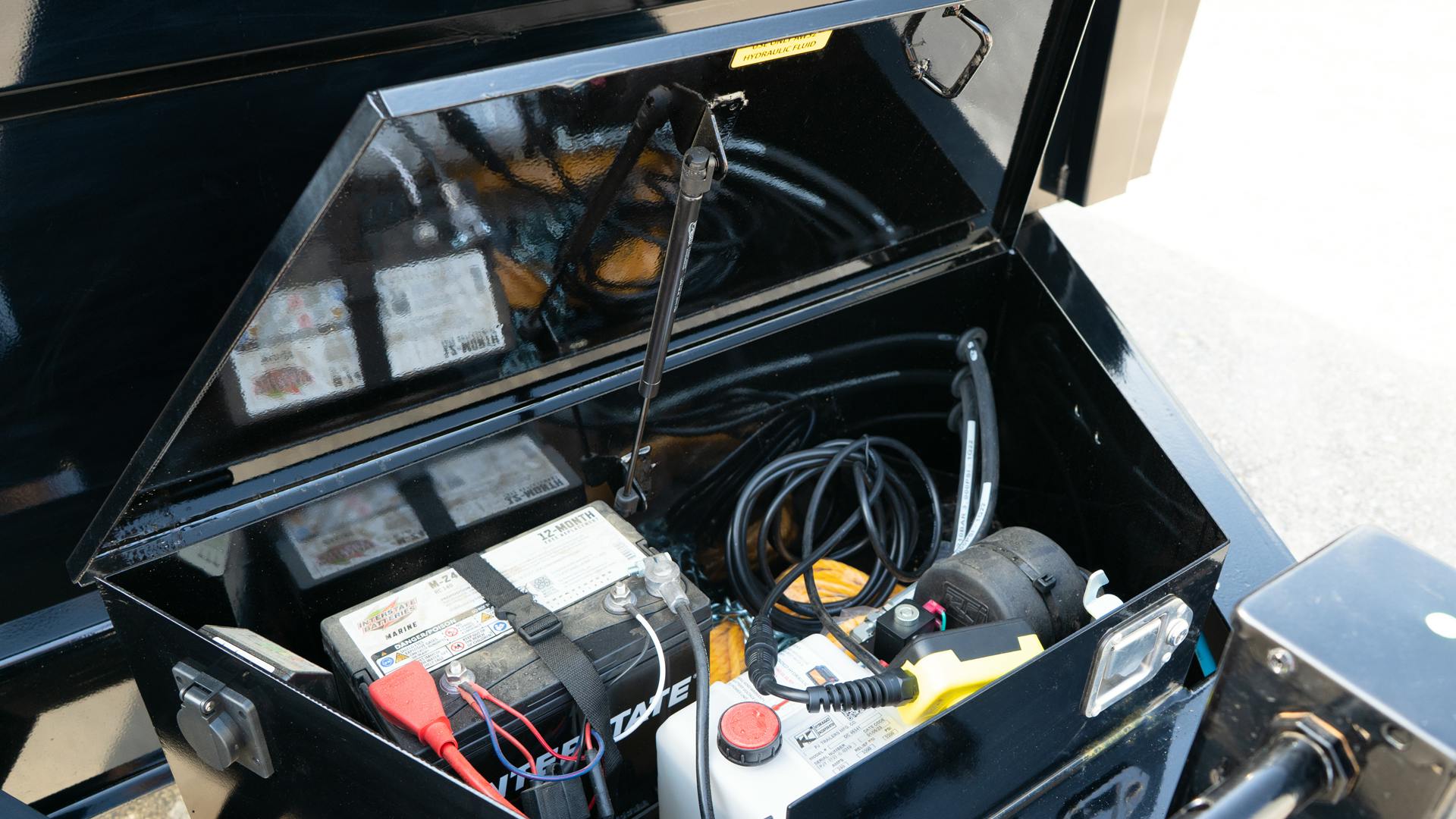 PJ Trailers 14'x83" Low Pro High Side Dump Trailer w/ 3' Sides (DM) - Image 13