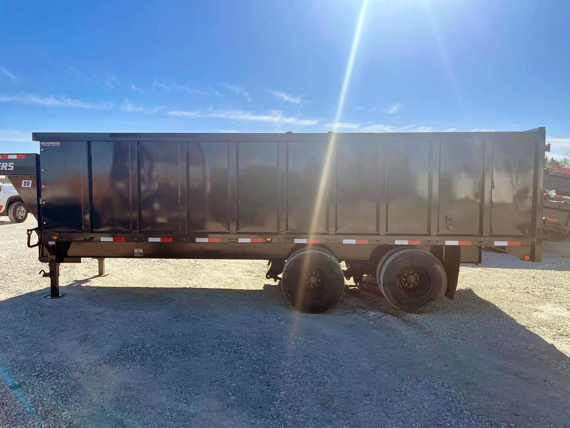 PJ Trailers USED 20'x96" Gooseneck Dual Dump Trailer w/ 4' Sides (DD) - Stock #78683 - Image 5 of 5