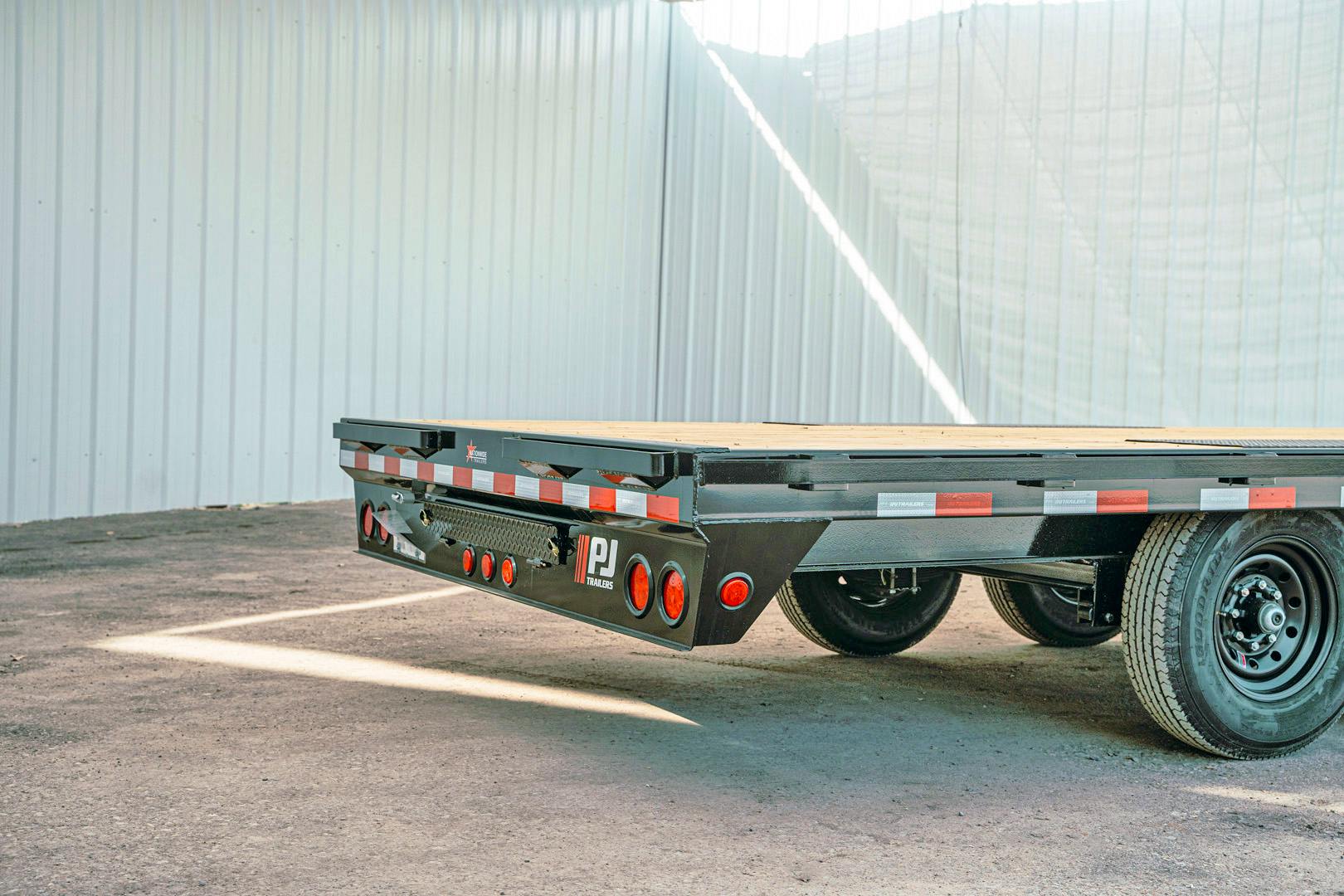 PJ Trailers 16'x102" 8" I-Beam Deckover Flatbed Trailer (F8) - Image 15