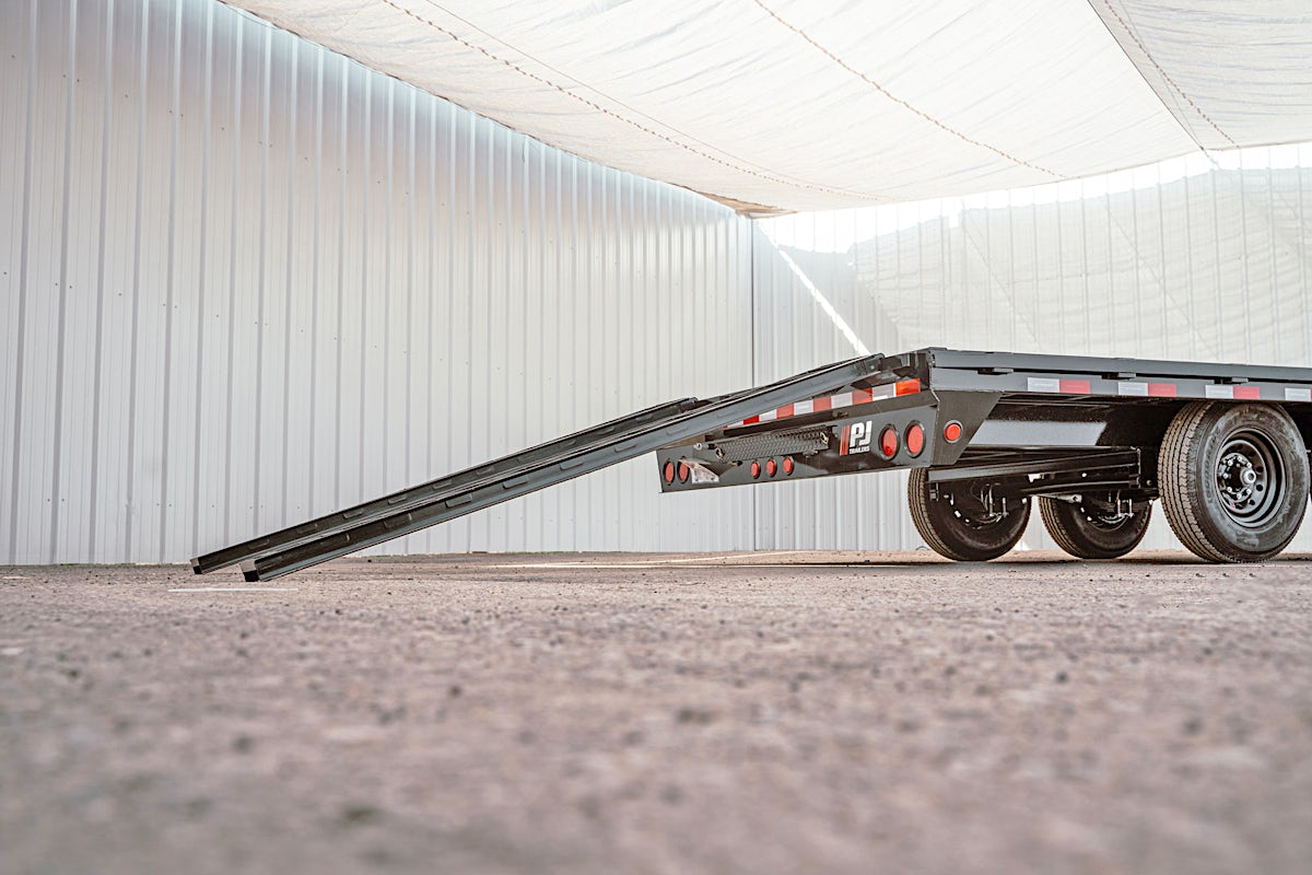 PJ Trailers 16'x102" 8" I-Beam Deckover Flatbed Trailer (F8) - Image 18