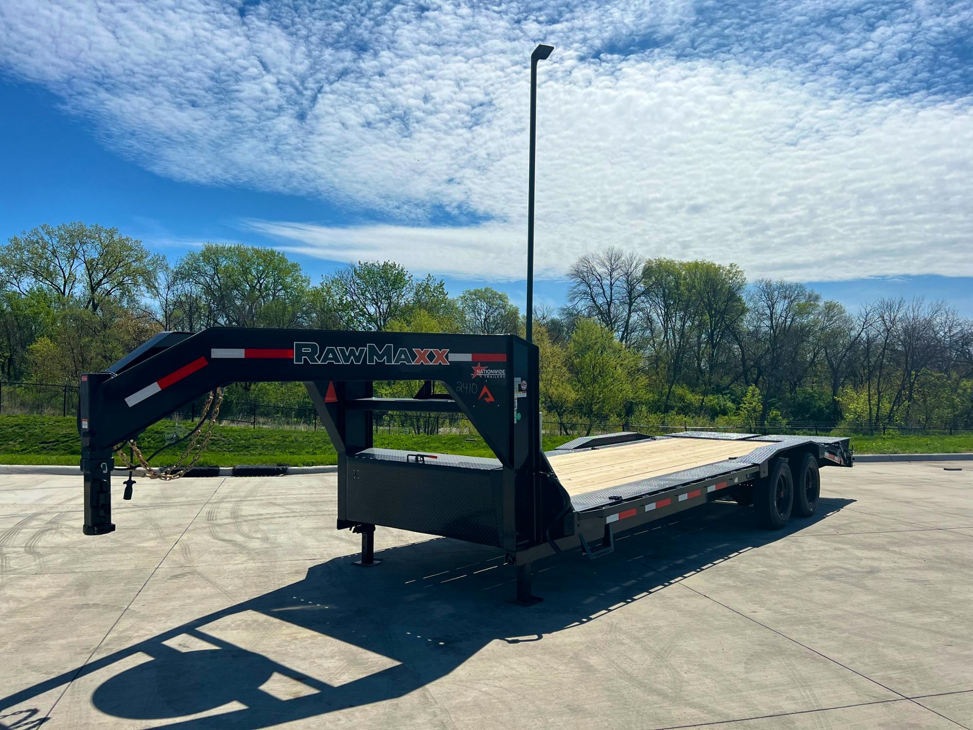 RawMaxx 24'x102" LDX Equipment Trailer (LDX) - Image 1