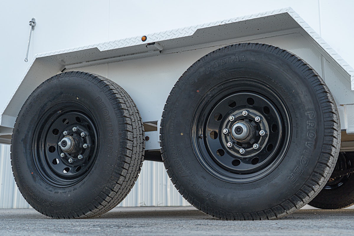 LoneStar 6.5'x16' 14k Steel Enclosed Cargo Trailer w/ Rear Barn Doors (C2) - Image 10