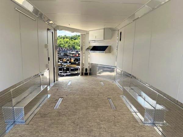 Legend 8.5'x26' USED ATV/SNOW CARGO TRAILER - Image 13