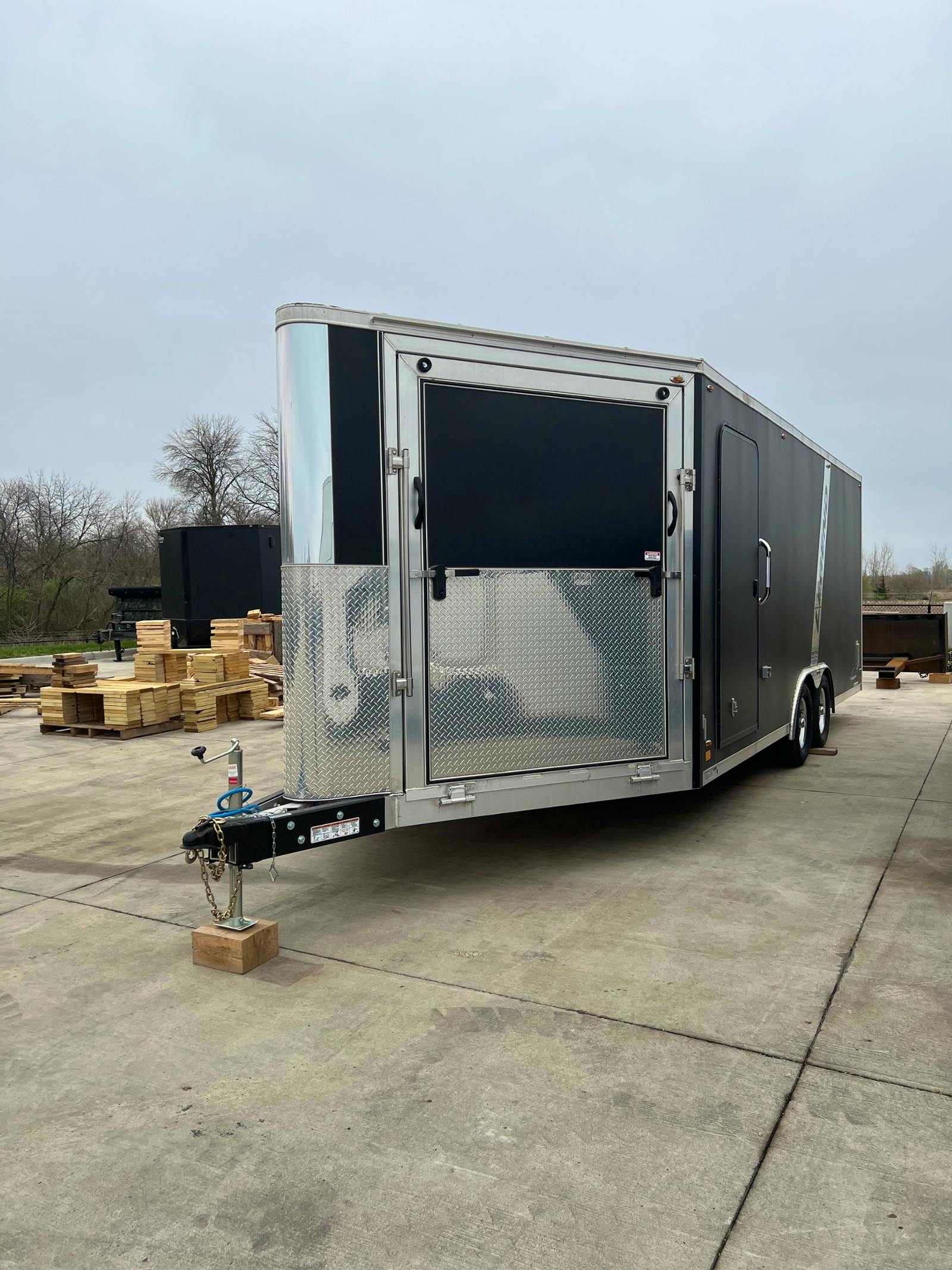 Legend 8.5'x26' USED ATV/SNOW CARGO TRAILER - Image 2